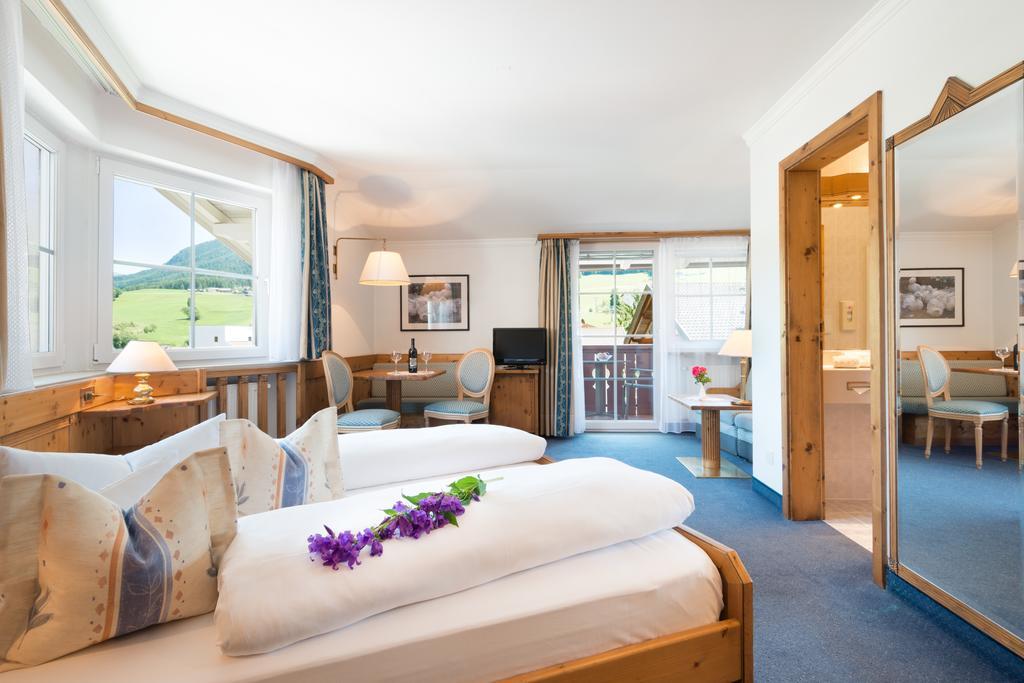 Hotel Zum Wolf Castelrotto Habitación foto
